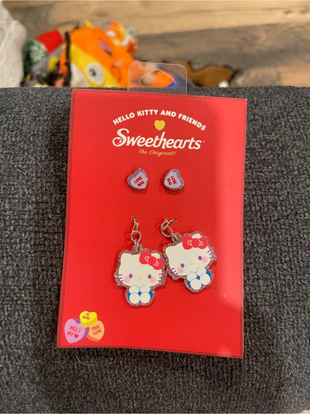 Hello Kitty Sweethearts Pink & White Charm Earrings set